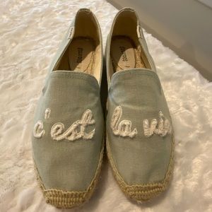 SOLUDOS Light Blue Canvas C’est la Vie Espadrilles size 8 Excellent Condition!